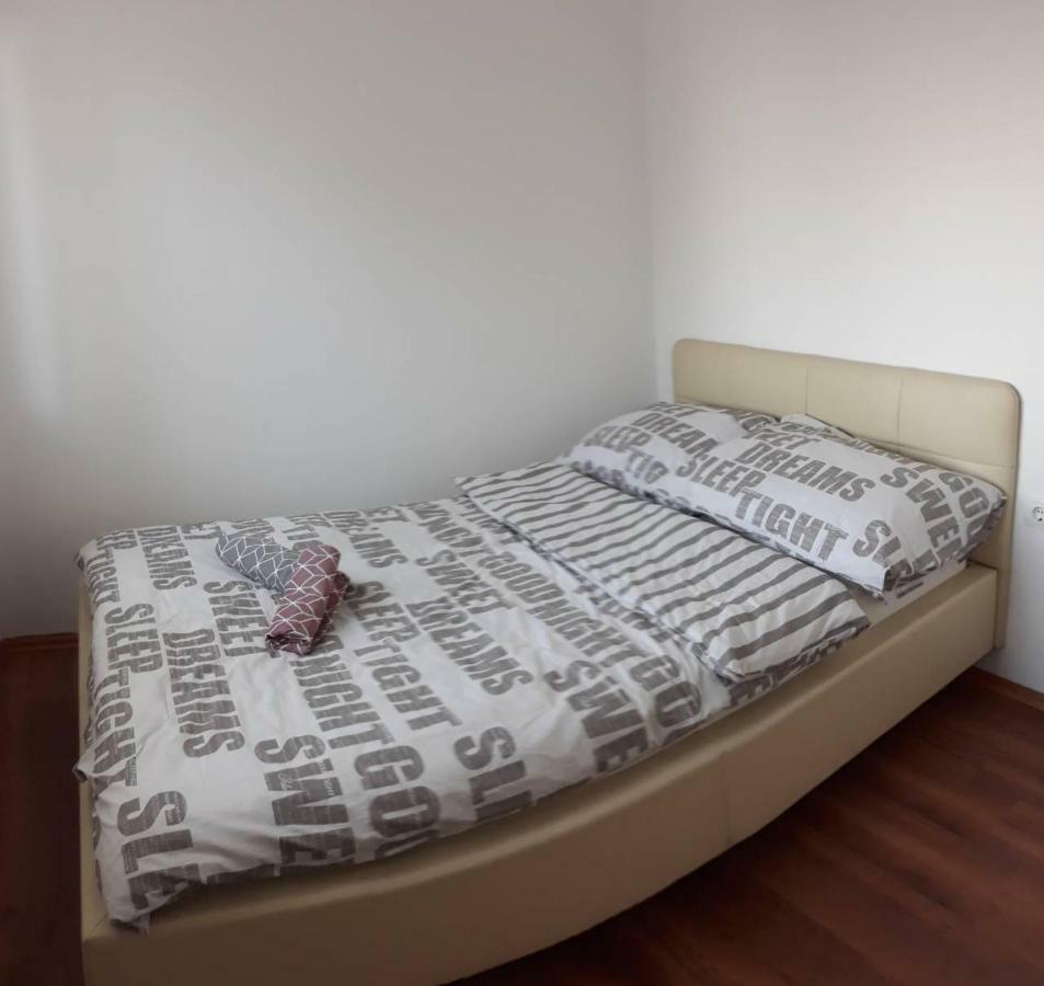 App Lana Apartment Crikvenica Exterior photo